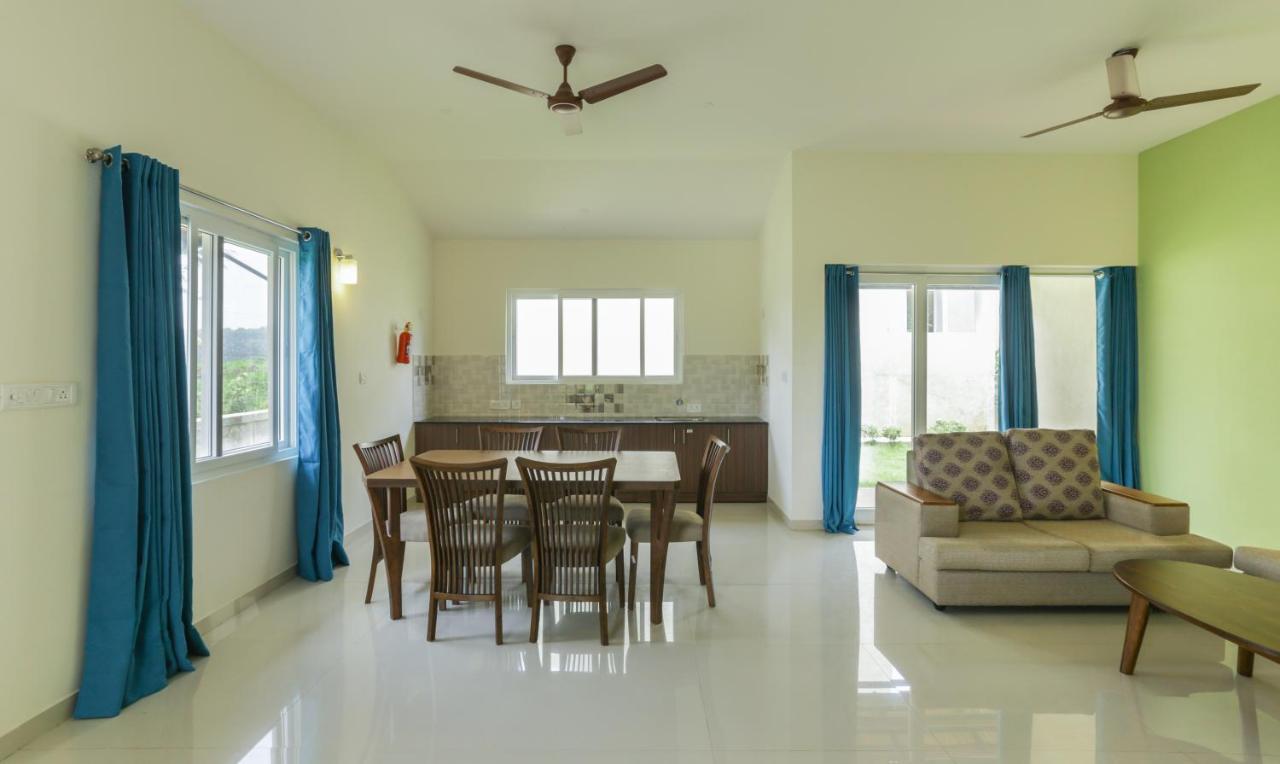 Treebo Laa Gardenia Resort, Nilavoor Lake ييلاجيري المظهر الخارجي الصورة