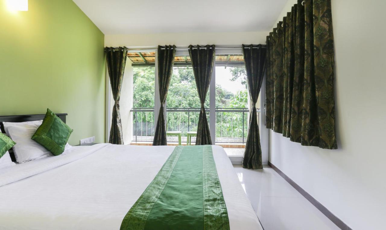 Treebo Laa Gardenia Resort, Nilavoor Lake ييلاجيري المظهر الخارجي الصورة